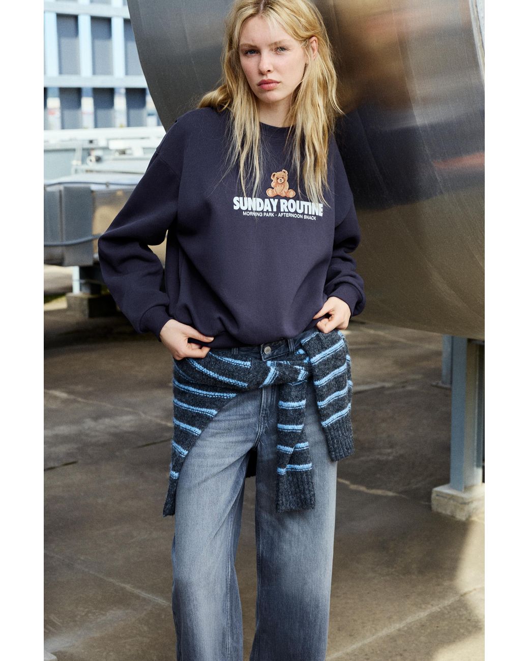 Pull&Bear Blue Bear Graphic Sweatshirt