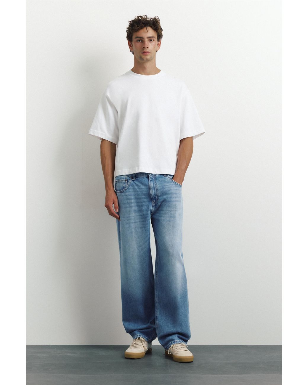 Pull&Bear Blue Relaxed Baggy Jeans for men
