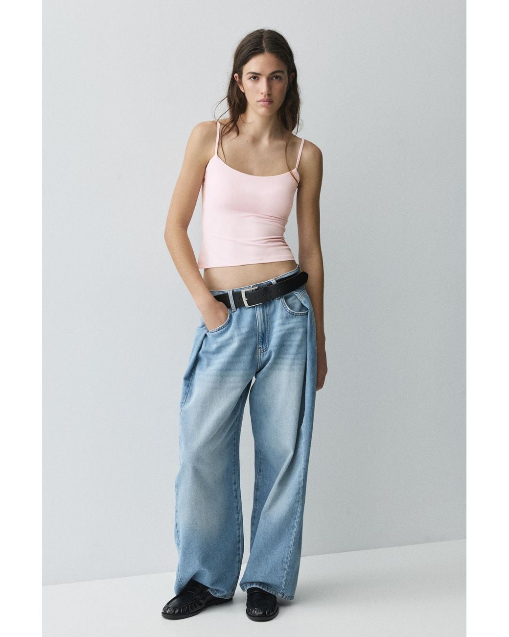 Top Basique À Bretelles Réglables Pull&Bear en coloris White