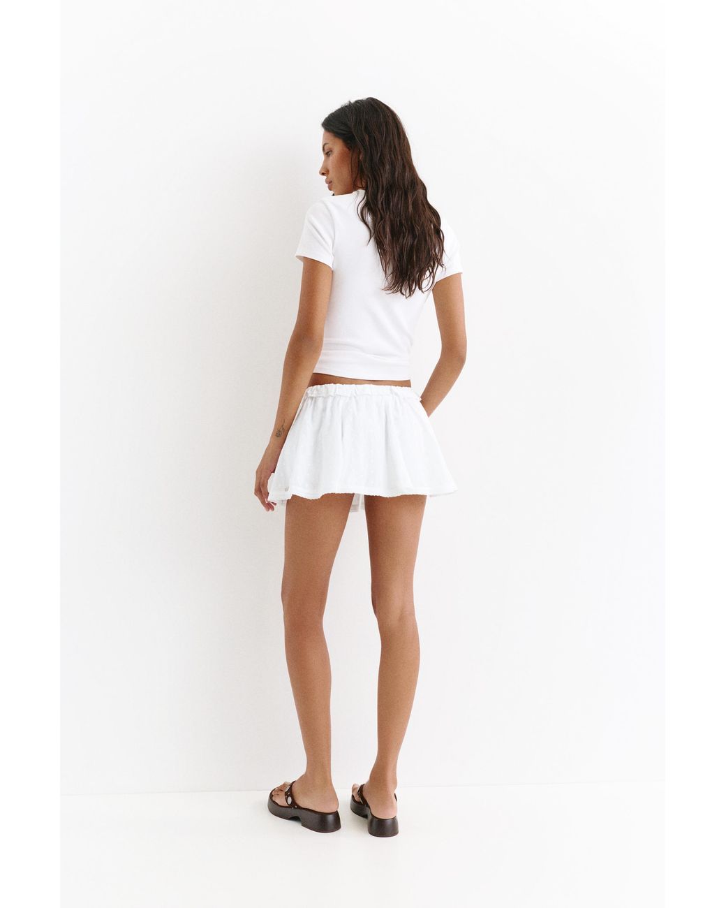 Pull&Bear White Swiss Embroidery Mini Skirt