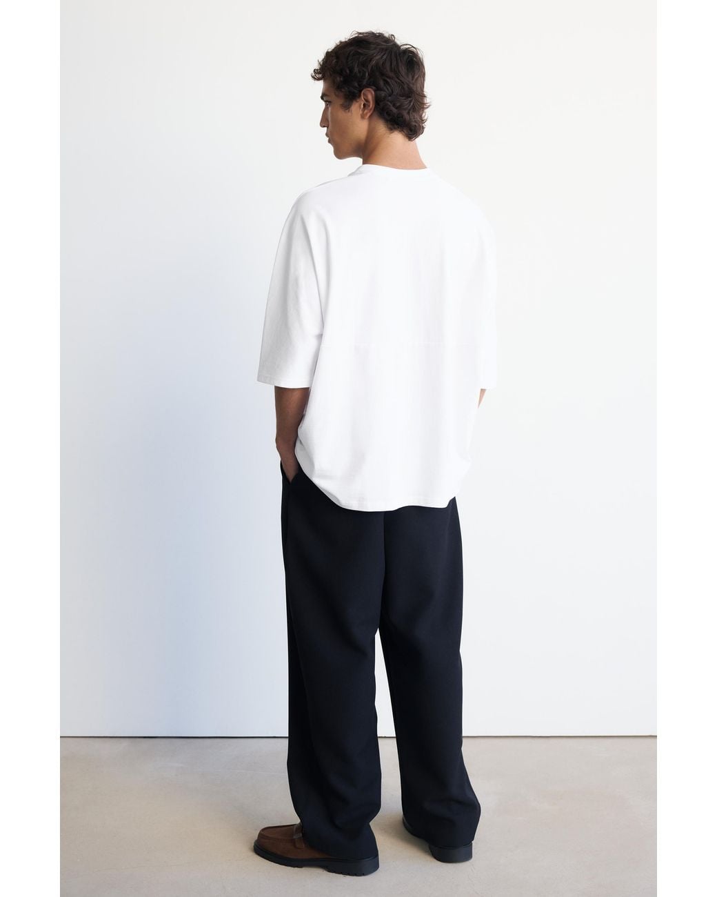 Pull&Bear White Boxy-Fit T-Shirt With Slogan for men