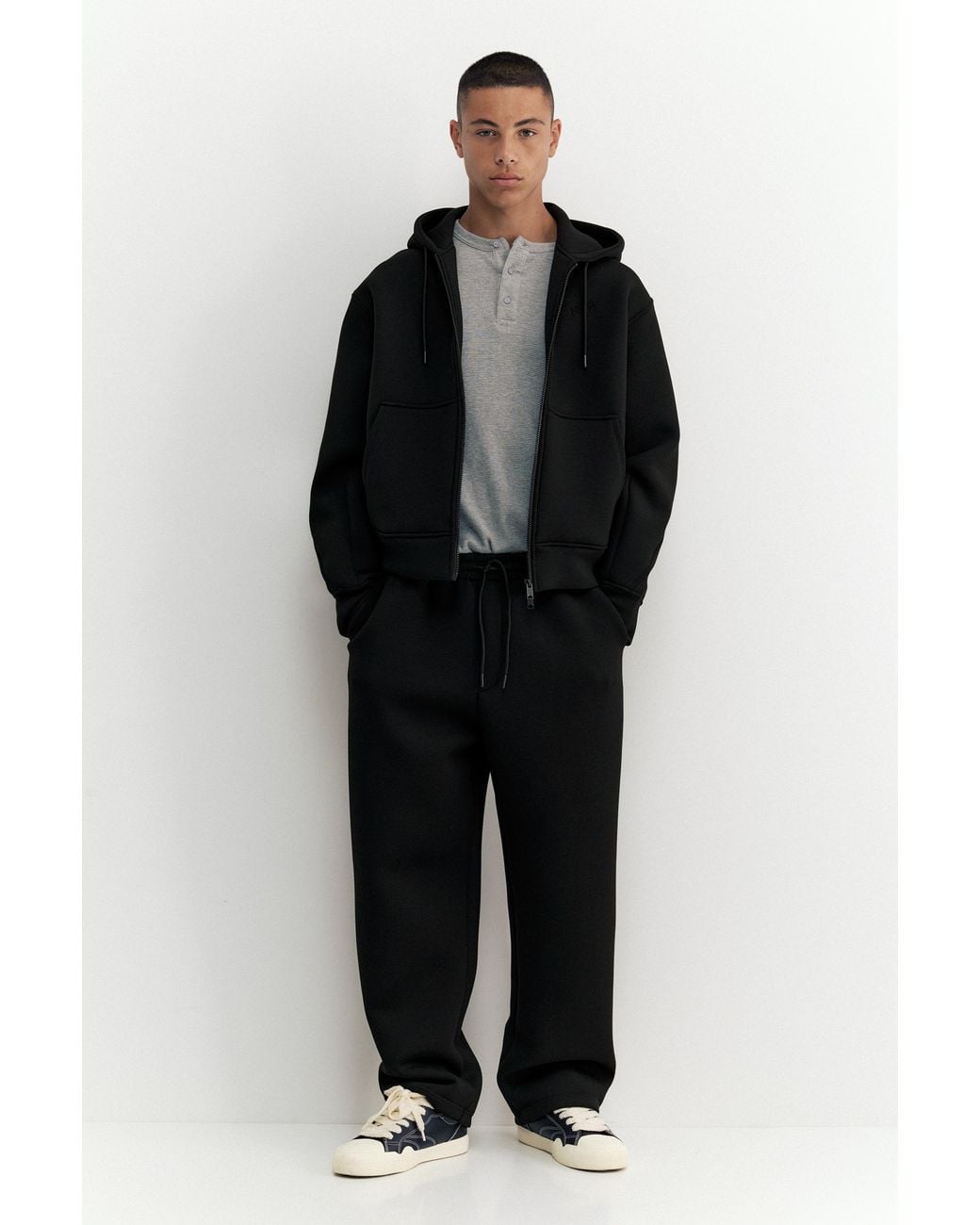Pull&Bear Gray Neoprene-Effect Baggy Trousers for men