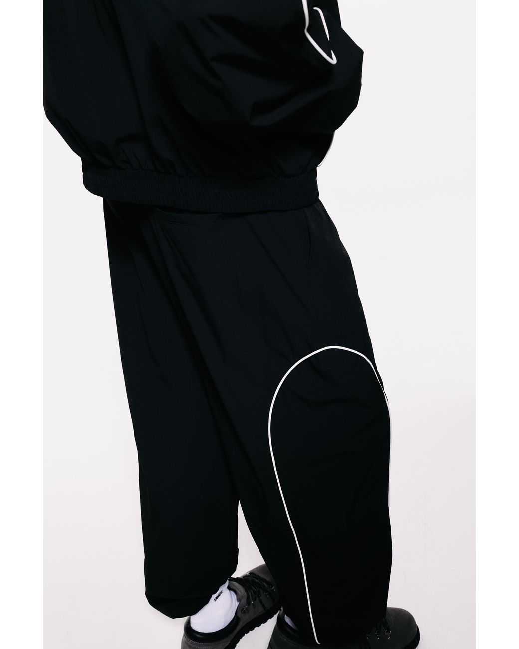 Pull&Bear Black Technical Piped Jogger Trousers for men