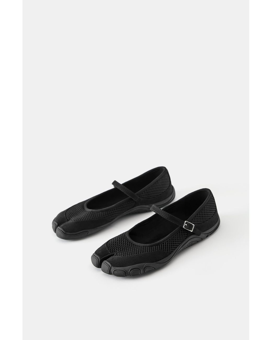 Pull&Bear White Sporty Ballerina Flats