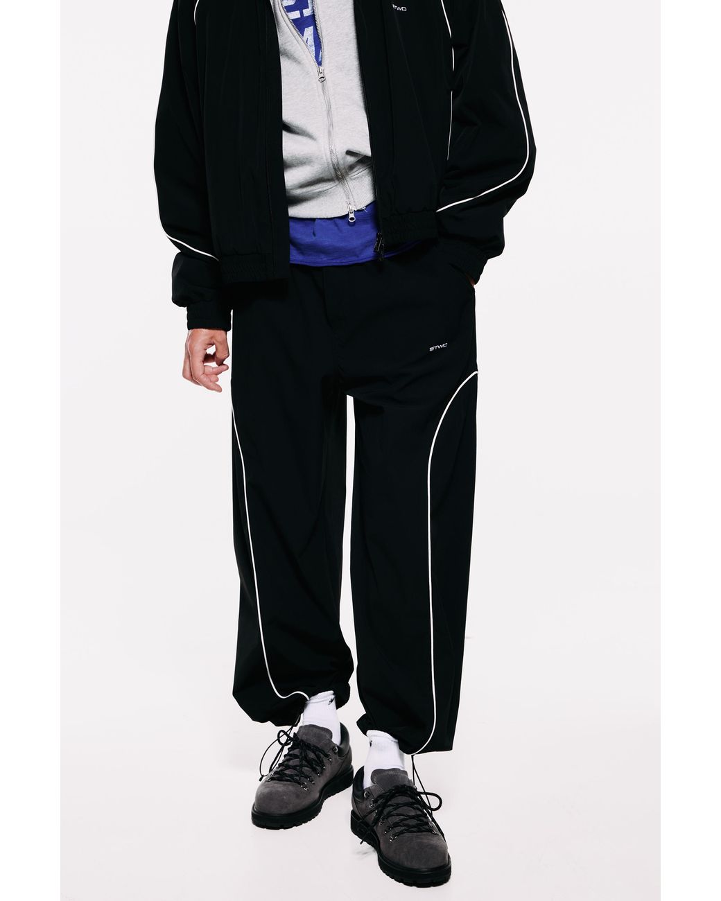 Pull&Bear Black Technical Piped Jogger Trousers for men