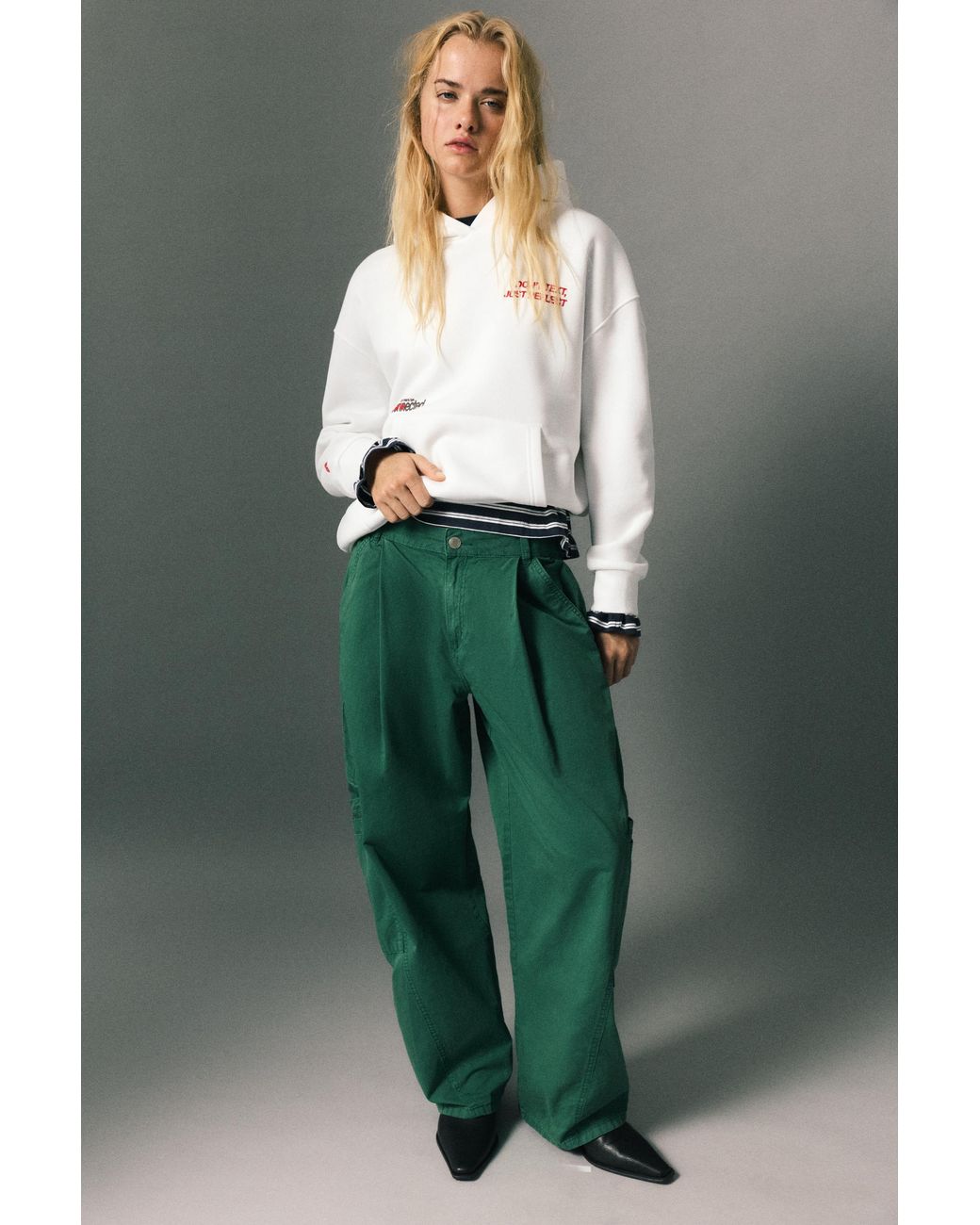 Pull&Bear Green Graphic Hood Sweatshirt