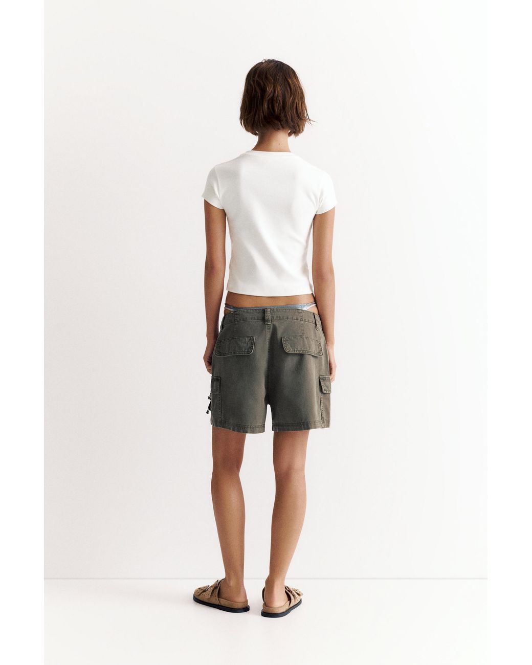 Pull&Bear White Hibiscus Floral T-Shirt