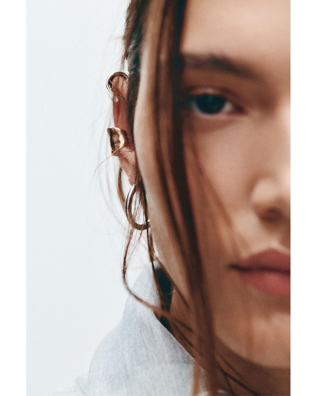 Confezione Orecchini Ear Cuff di Pull&Bear in White