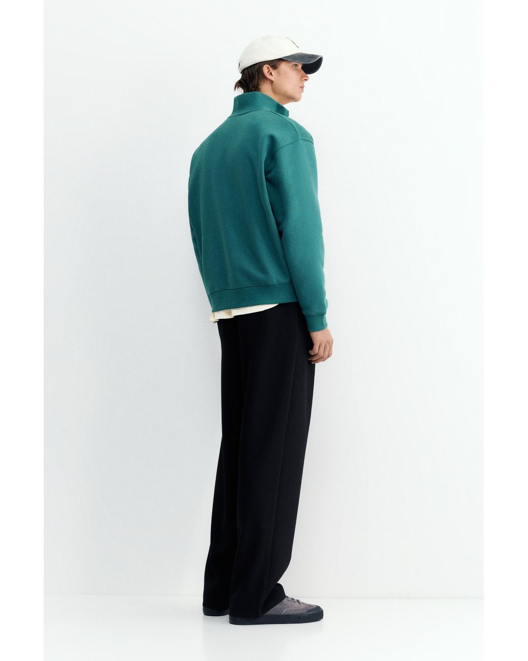 Pull&Bear Green Quarter-Zip Sweatshirt for men