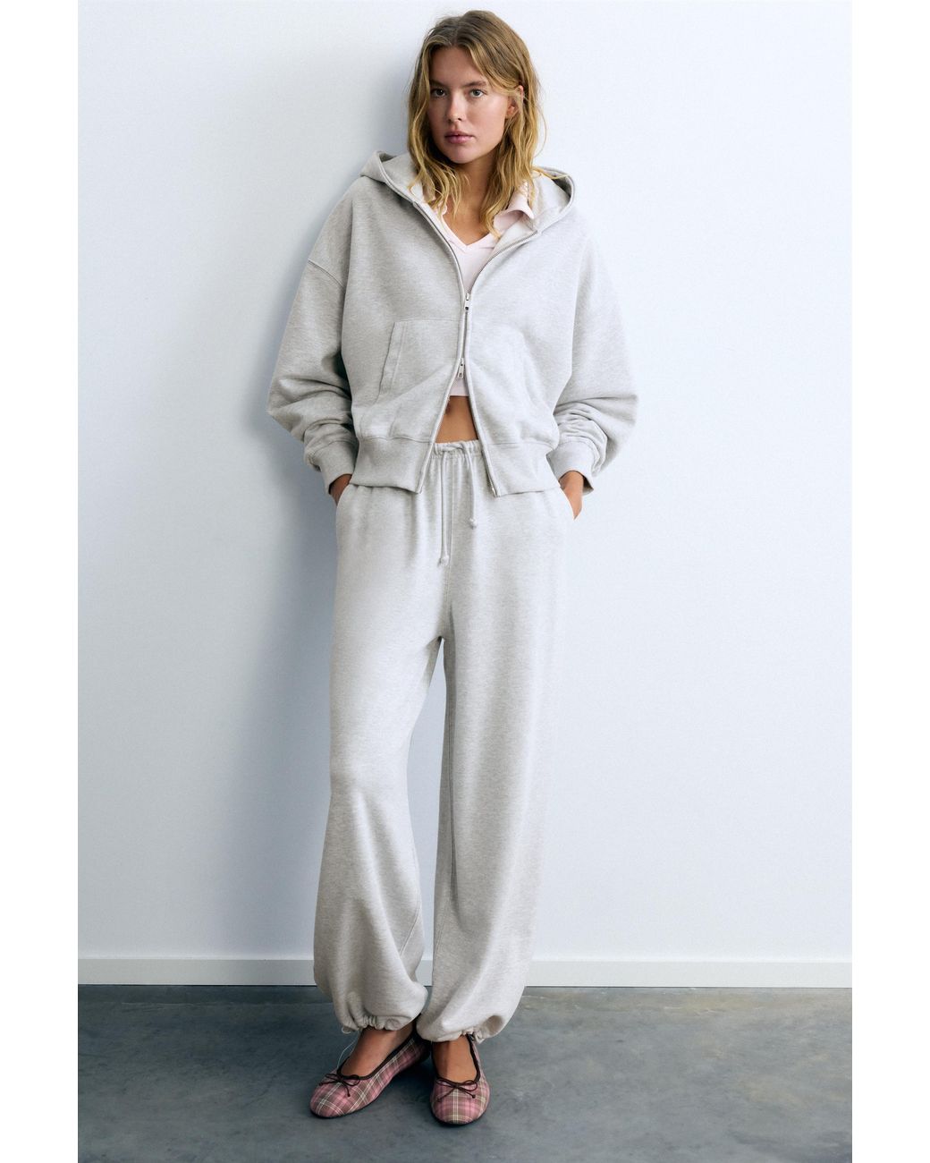 Pull&Bear Gray Zipped Hoodie