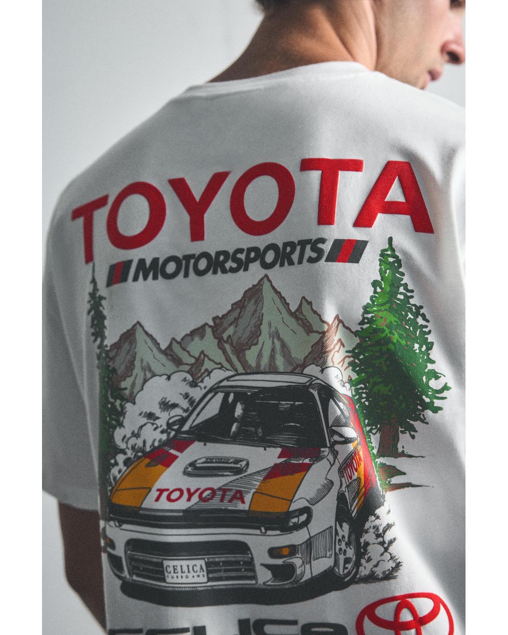 Pull&Bear Gray Toyota Regular Fit T-Shirt for men