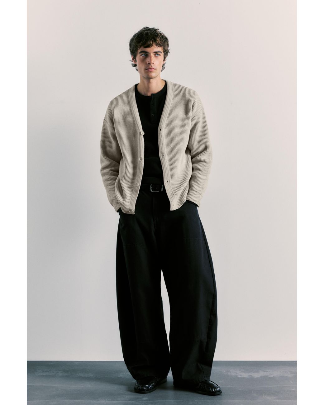 Pull&Bear Black Buttoned Cardigan for men
