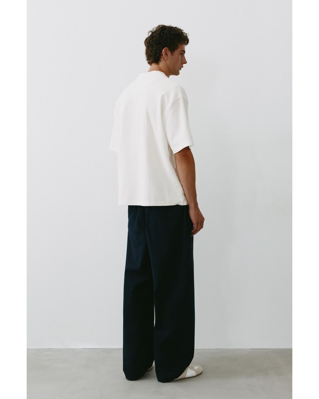 Pull&Bear White Short Sleeve Waffle-Knit Polo Shirt for men