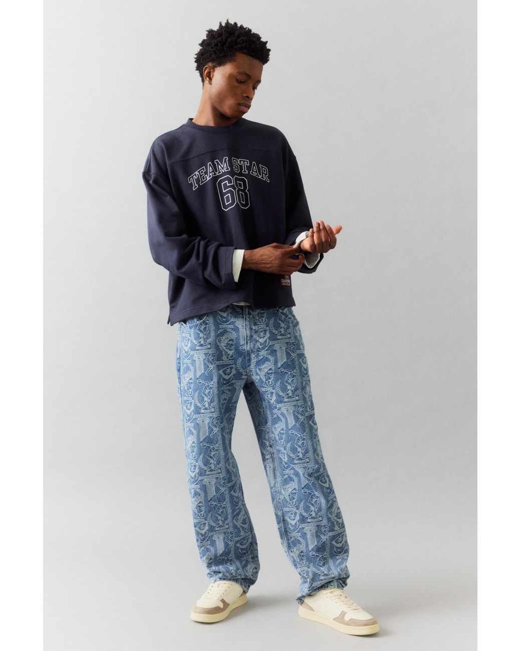 Pull&Bear Blue Stwd Number Graphic Sweatshirt for men