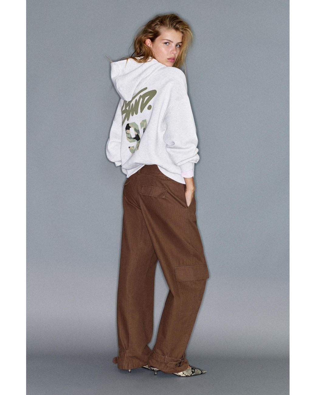 Pull&Bear White Stwd 91 Hoodie