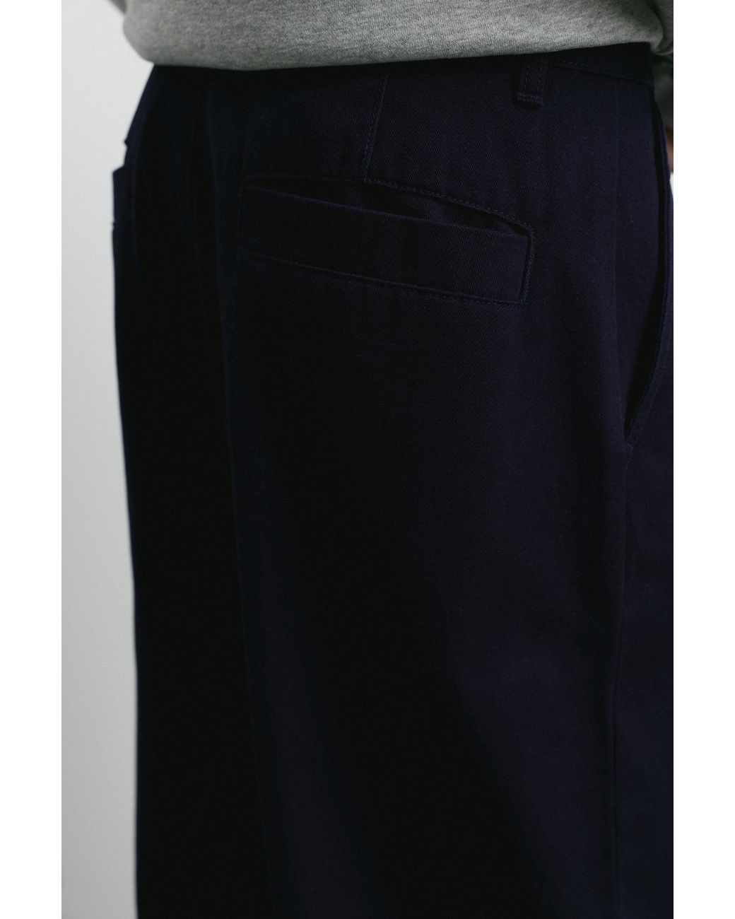 Pull&Bear Gray Baggy Darted Chinos for men
