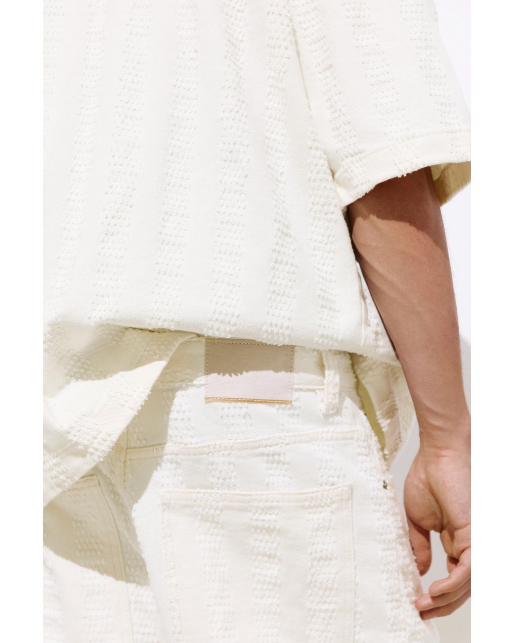Pull&Bear White Jacquard Denim Bermuda Shorts for men
