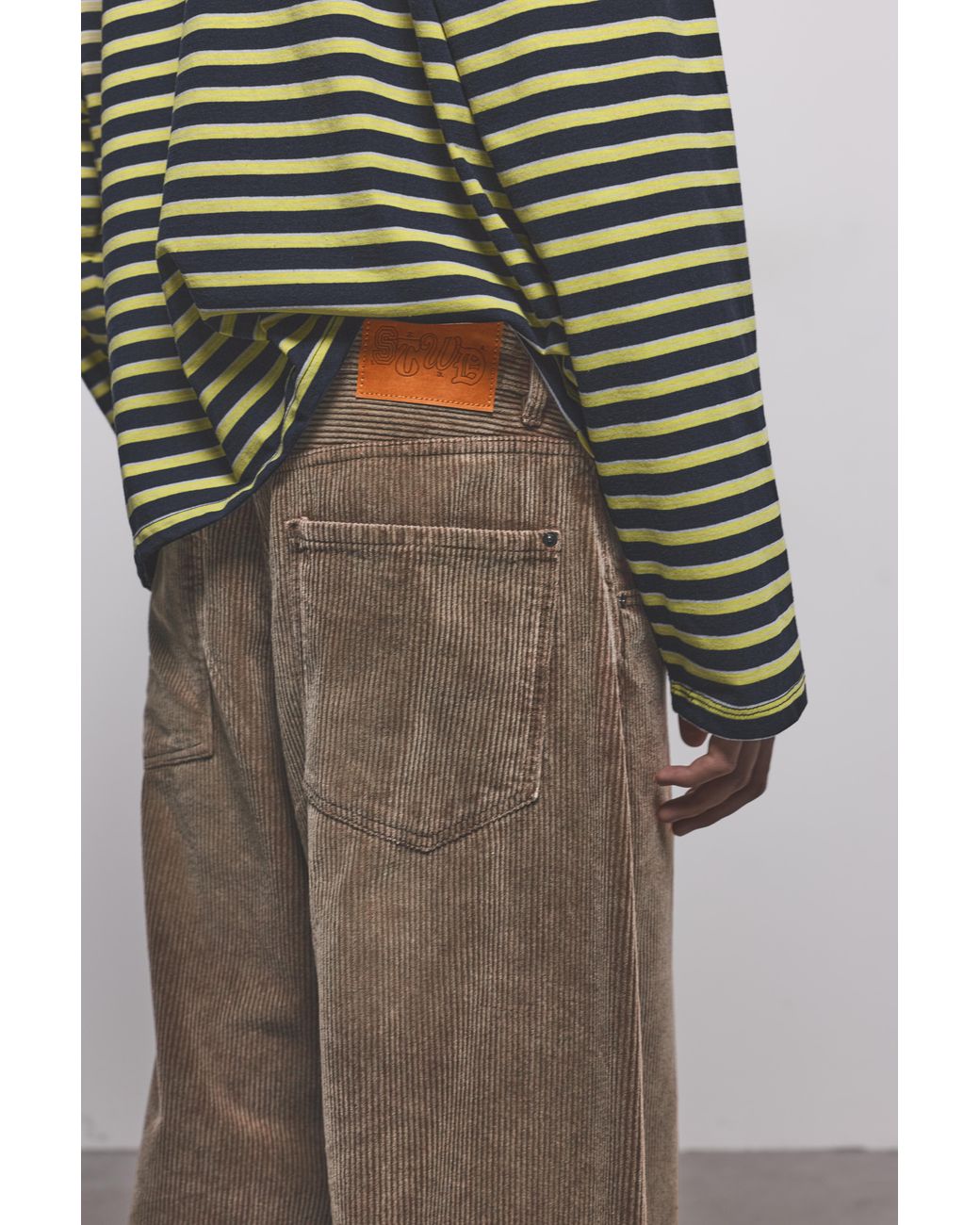 Pull&Bear Green Barrel Corduroy Trousers for men