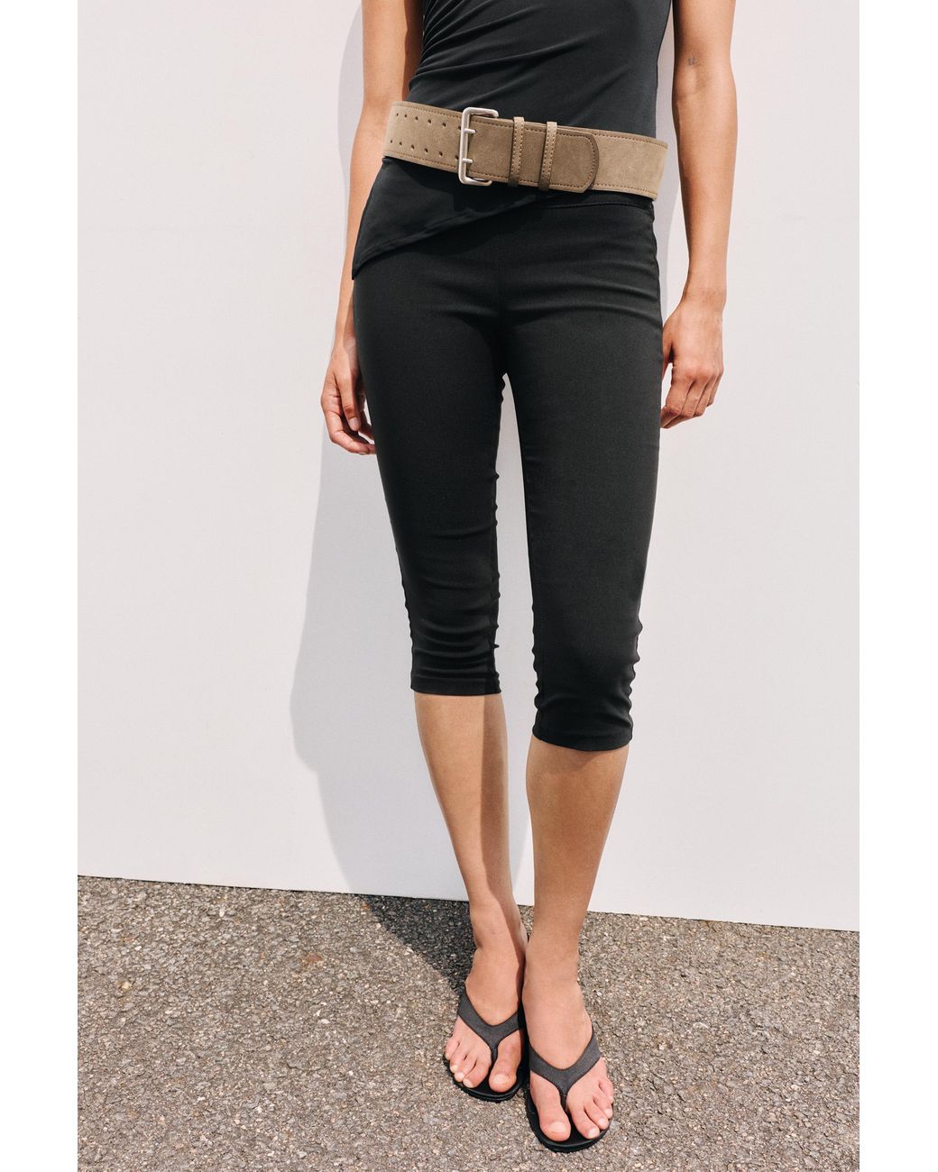 Pull&Bear Black Wide-Waist Capris