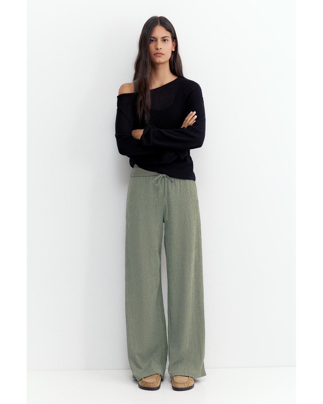 Pull&Bear Green Wide-Leg Crepe Trousers