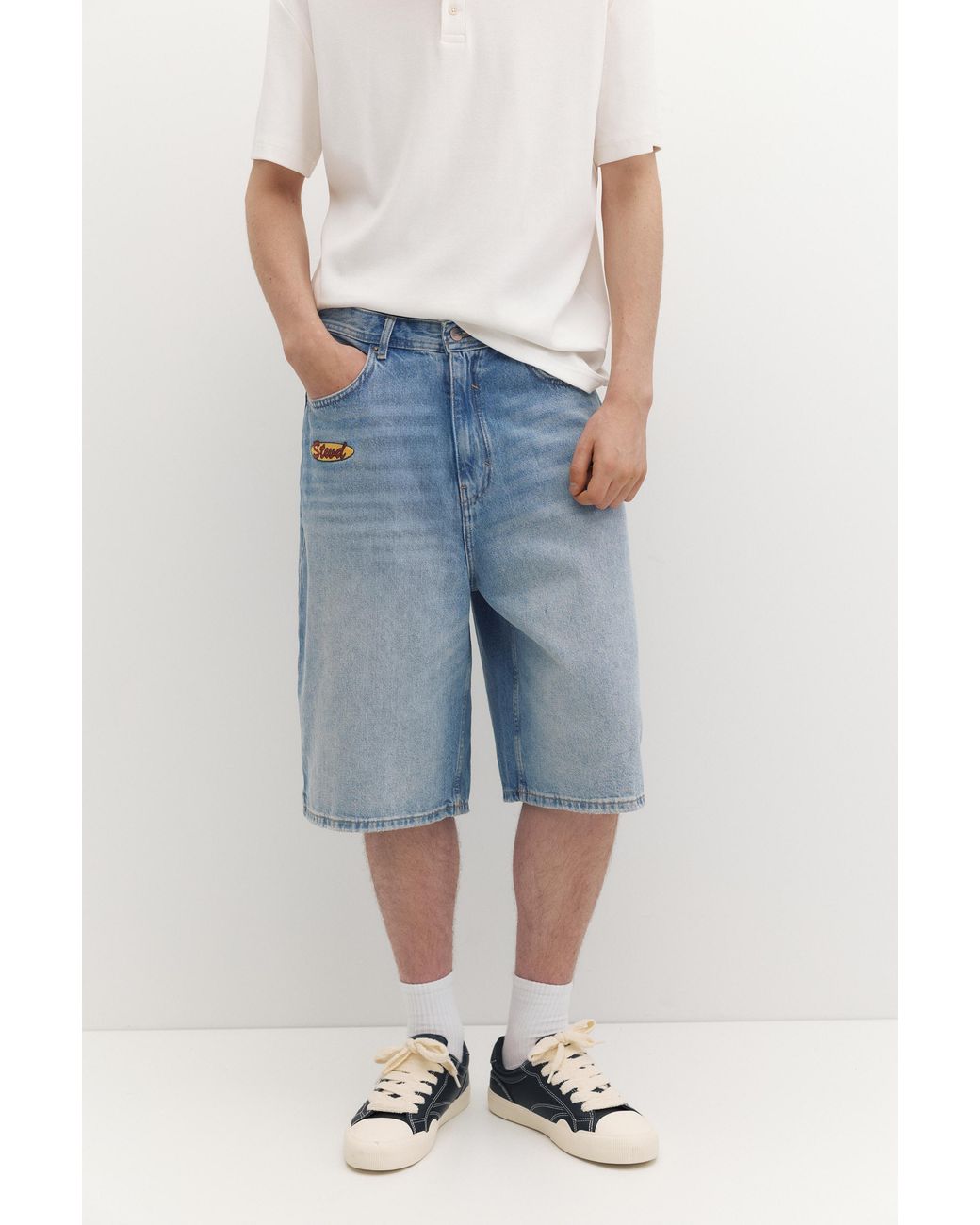 Pull&Bear Multicolor Skater Denim Bermuda Shorts for men