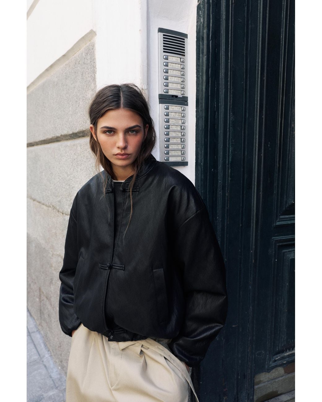 Pull&Bear Black Leather-Effect Bomber Jacket With Fireman Clasps