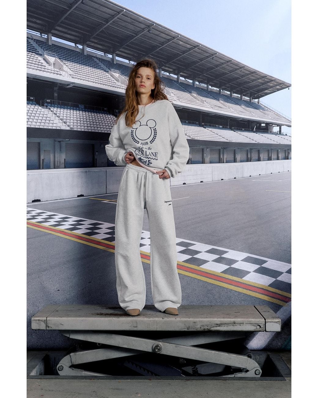 Pull&Bear Gray Disney X F1 Mickey Sweatshirt