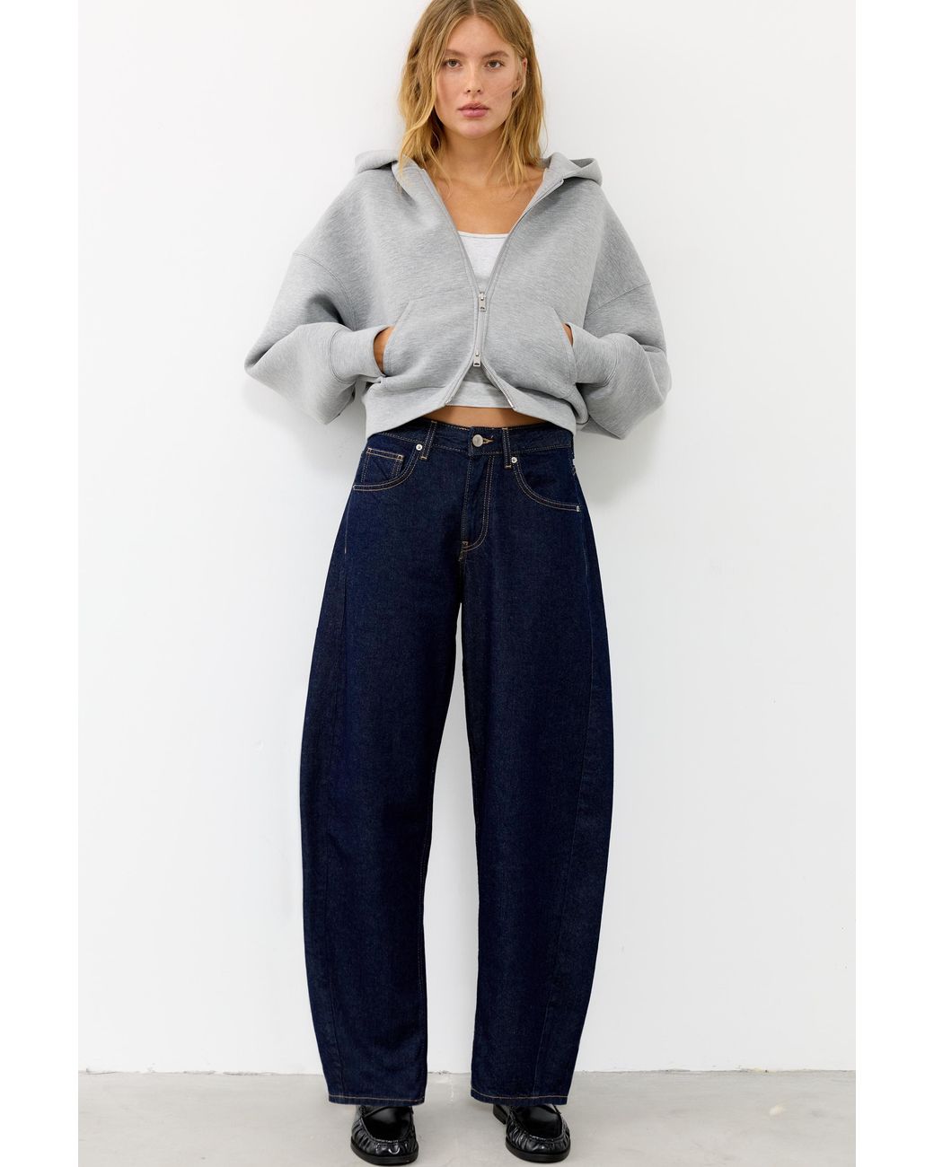 Pull&Bear Blue Low-Rise Barrel Jeans