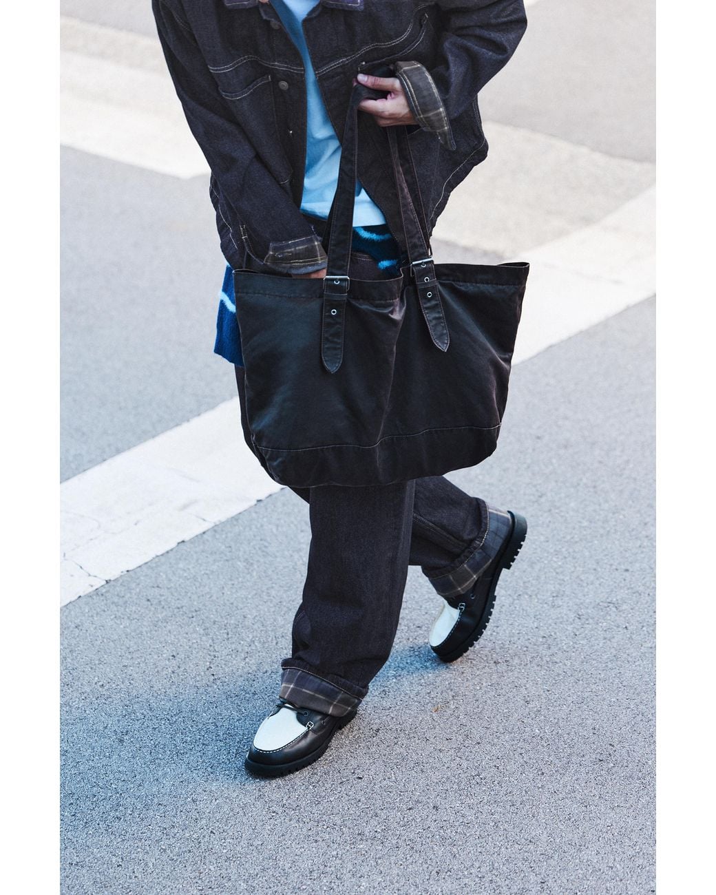 Pull&Bear Black Waxed Suede Shopper Bag for men