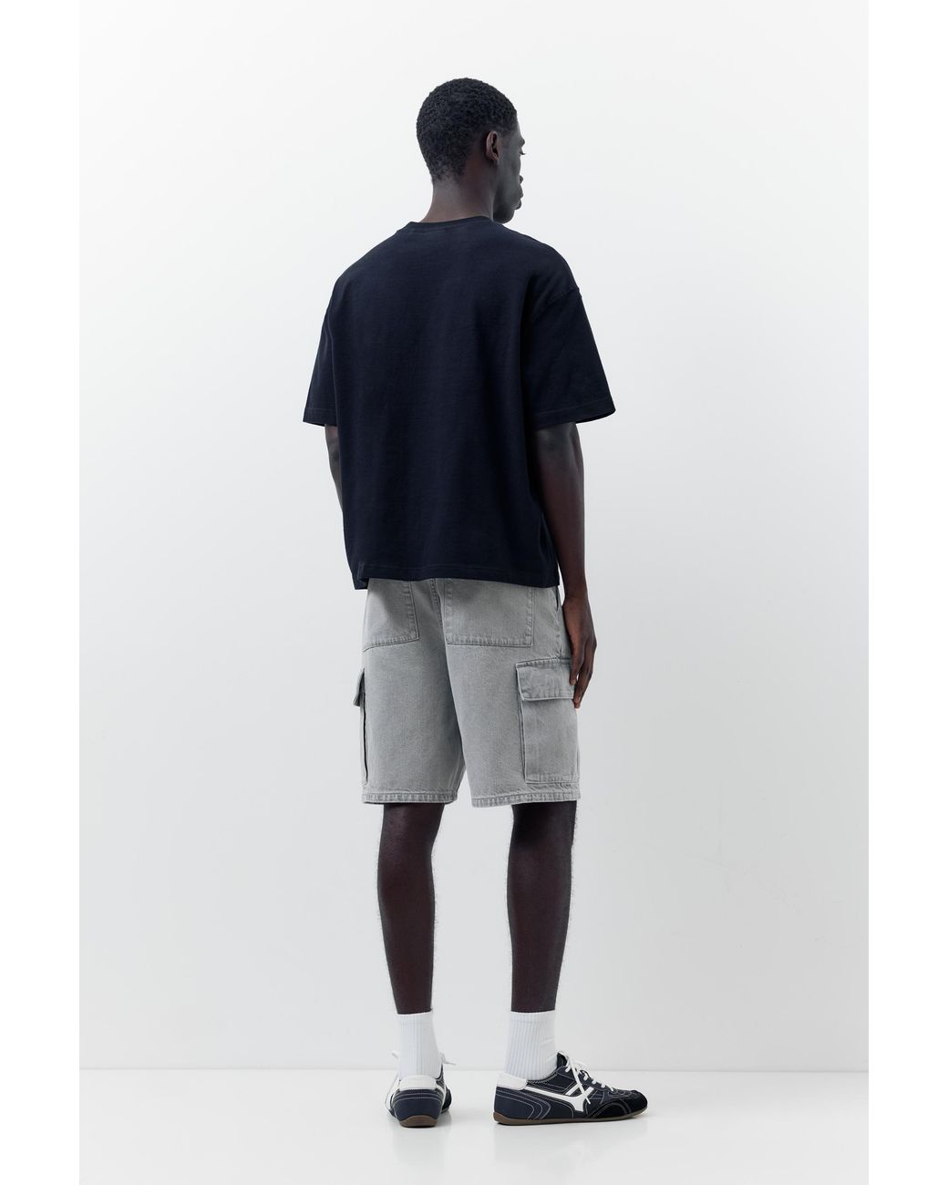 Pull&Bear Blue Baggy Cargo Bermuda Shorts for men