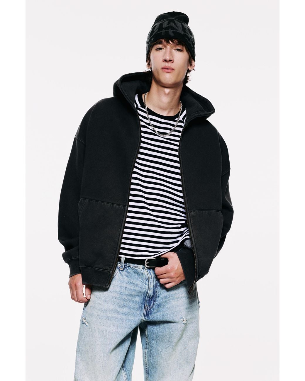 Pull&Bear Black Stwd Zip-Up Sweatshirt With Hood for men