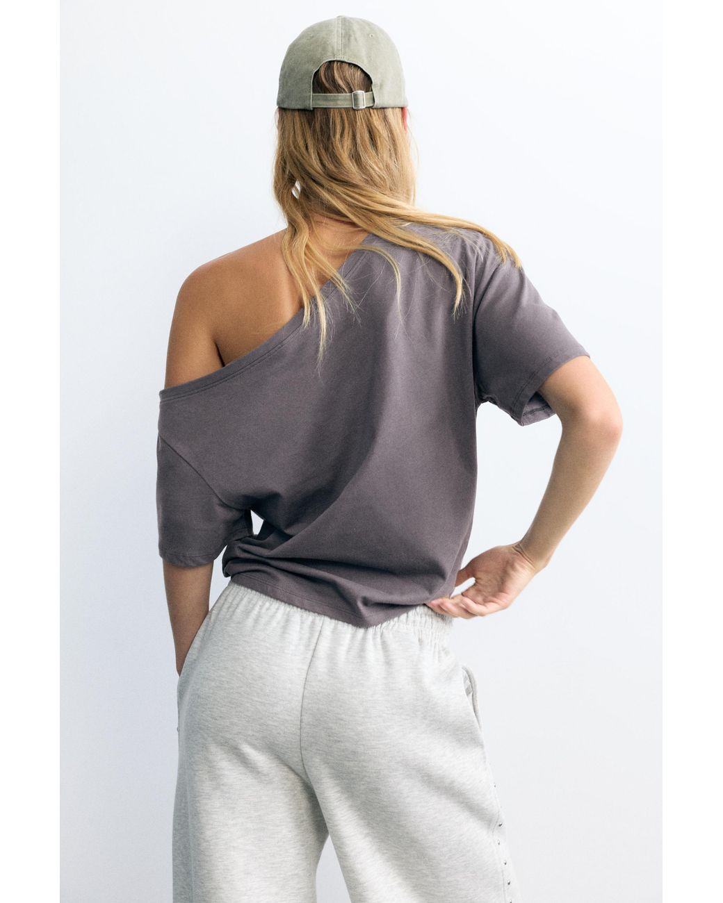 Pull&Bear Gray Asymmetric Star T-Shirt