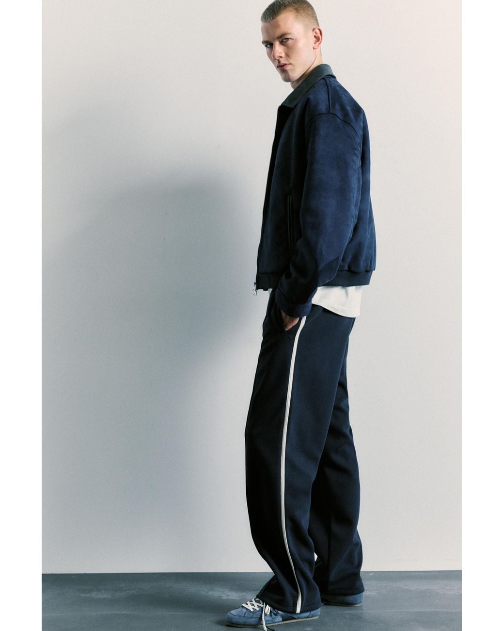 Pull&Bear Blue Jogger Trousers With Side Stripe for men