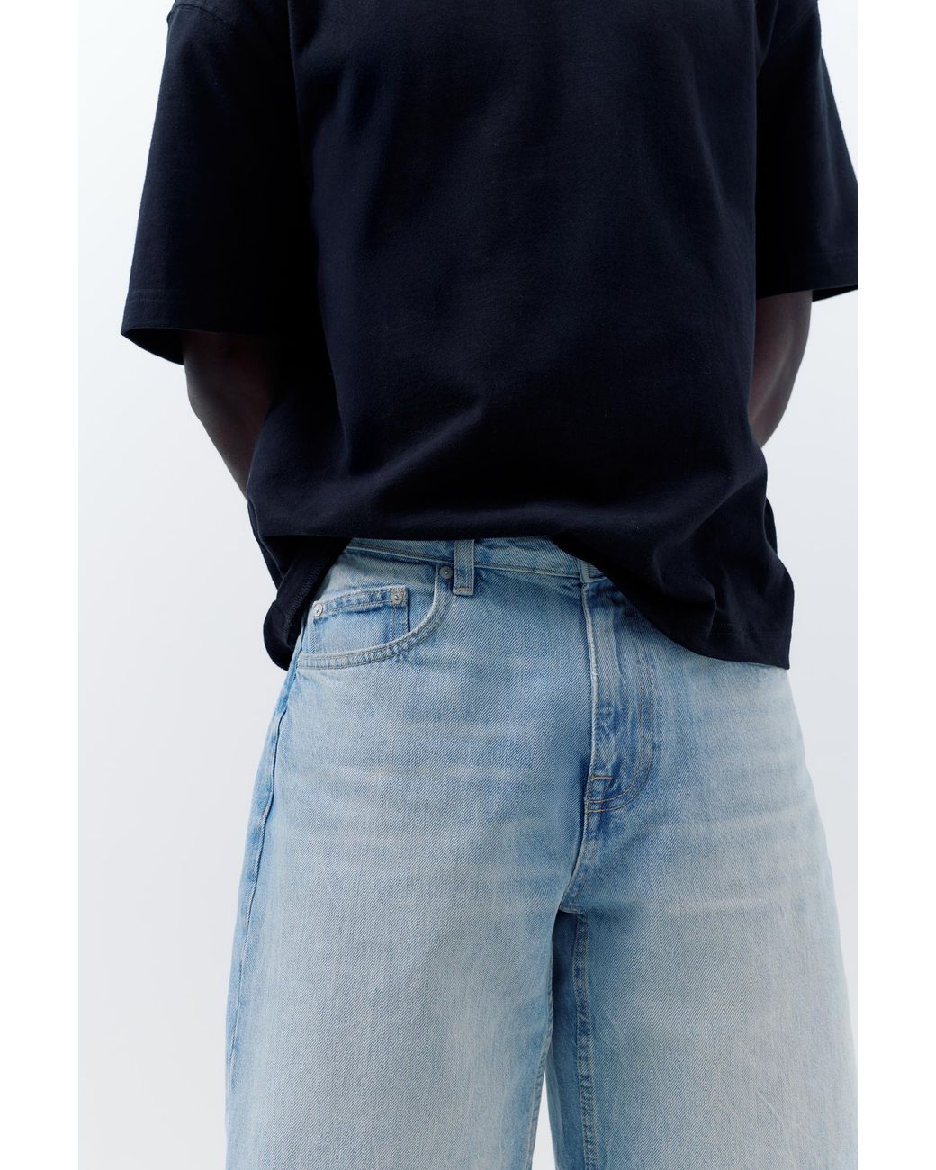 Pull&Bear Blue Standard Denim Bermuda Shorts for men