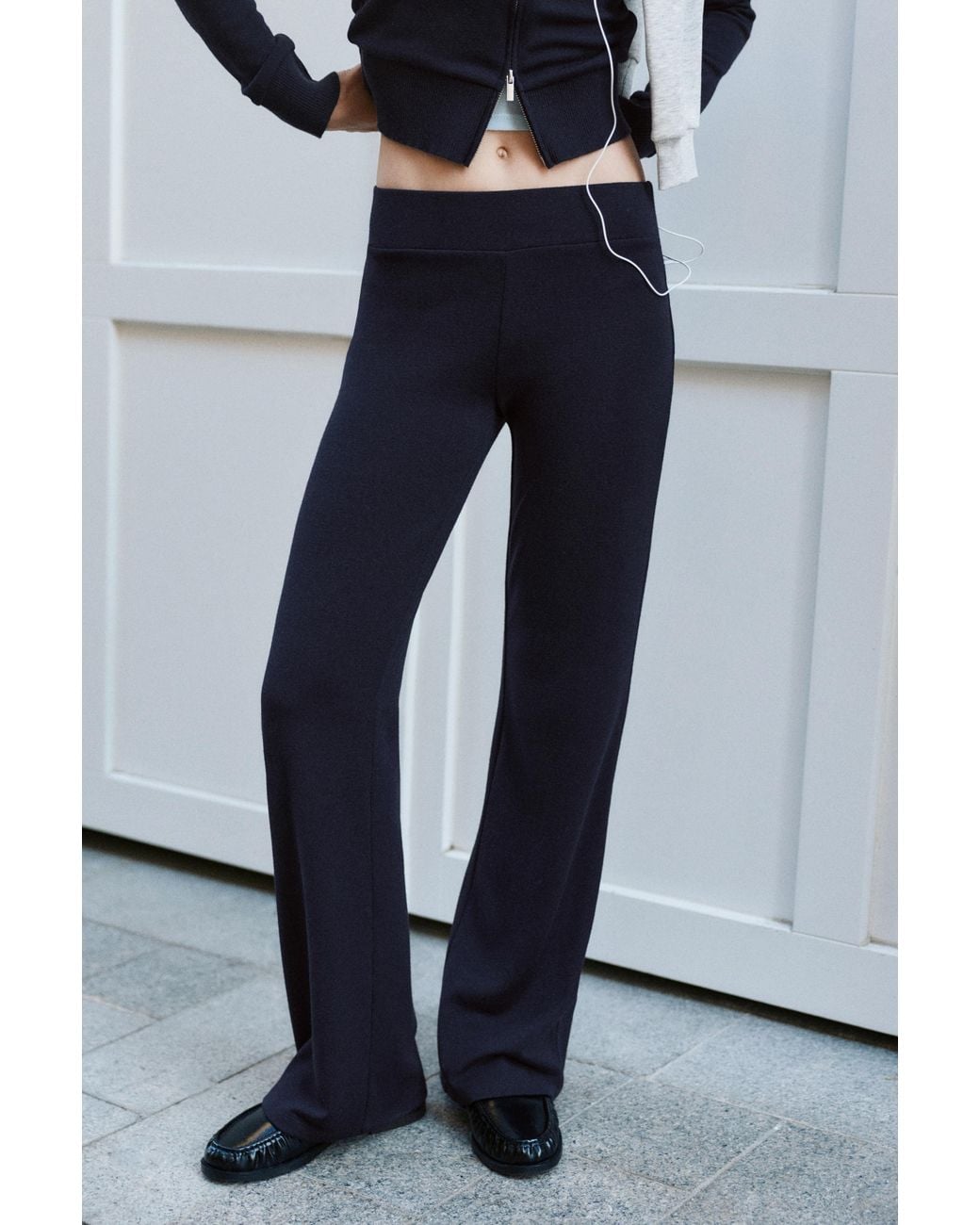Pull&Bear Flared Broek Soft Touch in het Gray