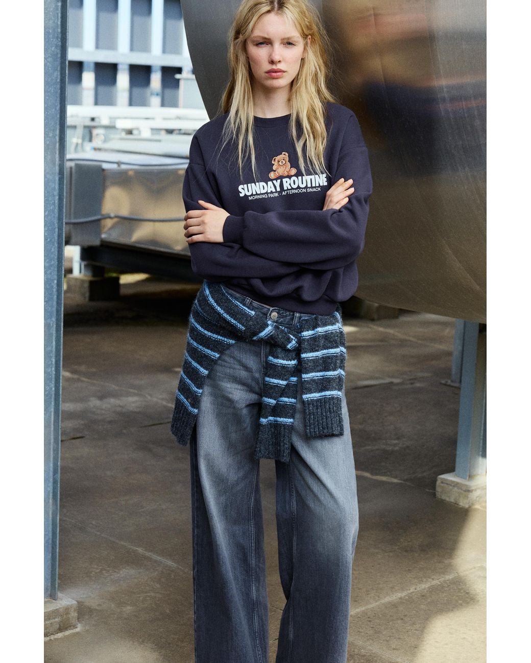 Pull&Bear Blue Bear Graphic Sweatshirt