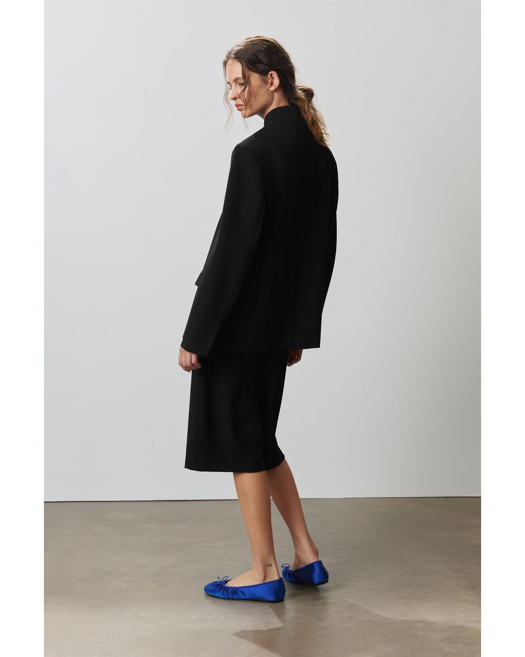 Pull&Bear Black Tailored Bermuda Shorts