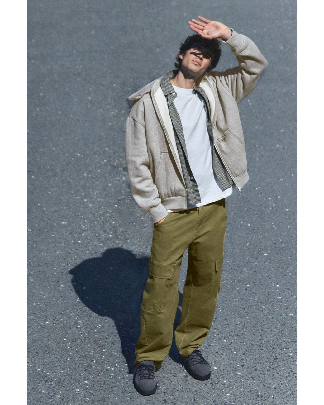 Pull&Bear Blue Barrel Cargo Trousers for men