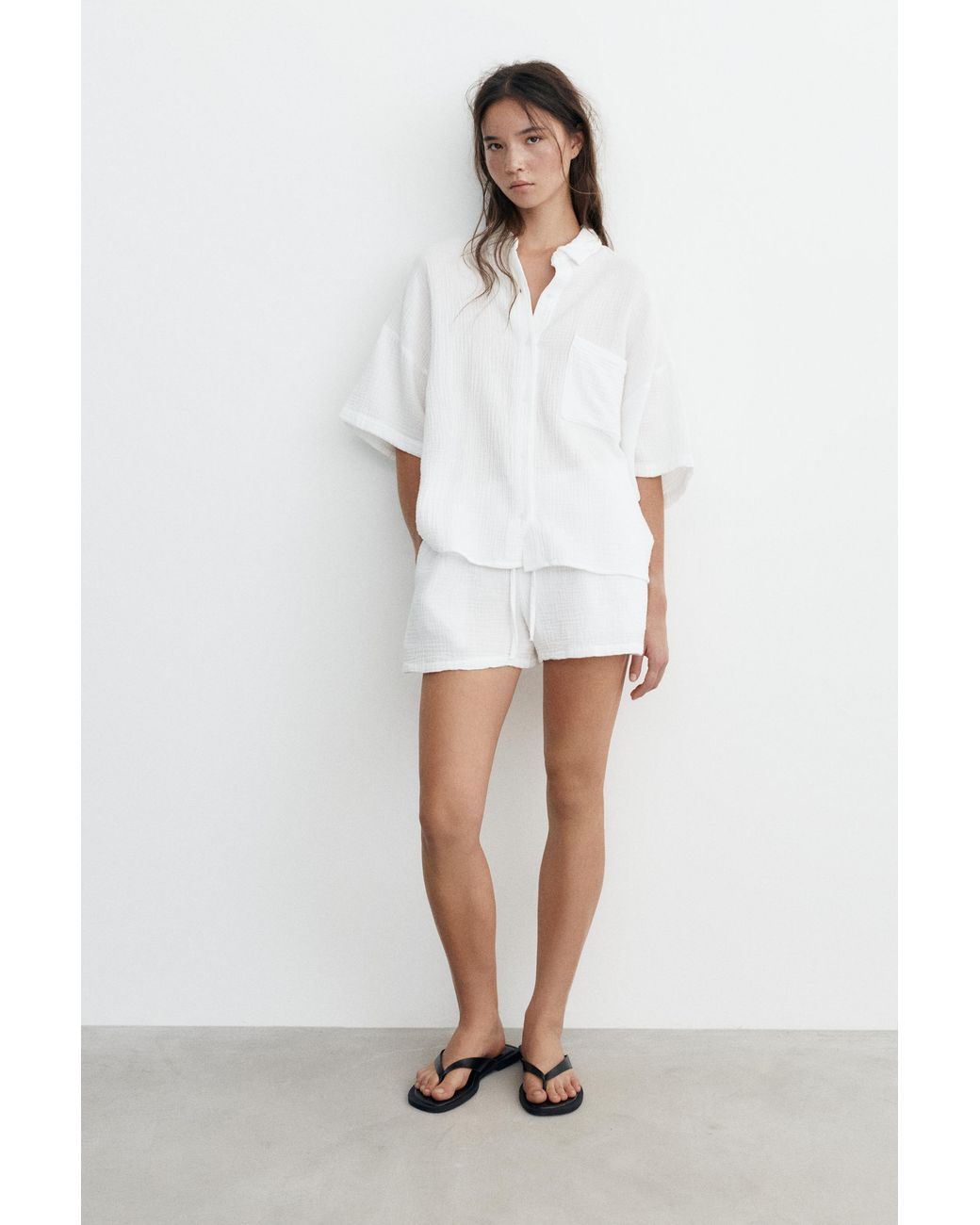 Pull&Bear White Short Sleeve Crepe Shirt