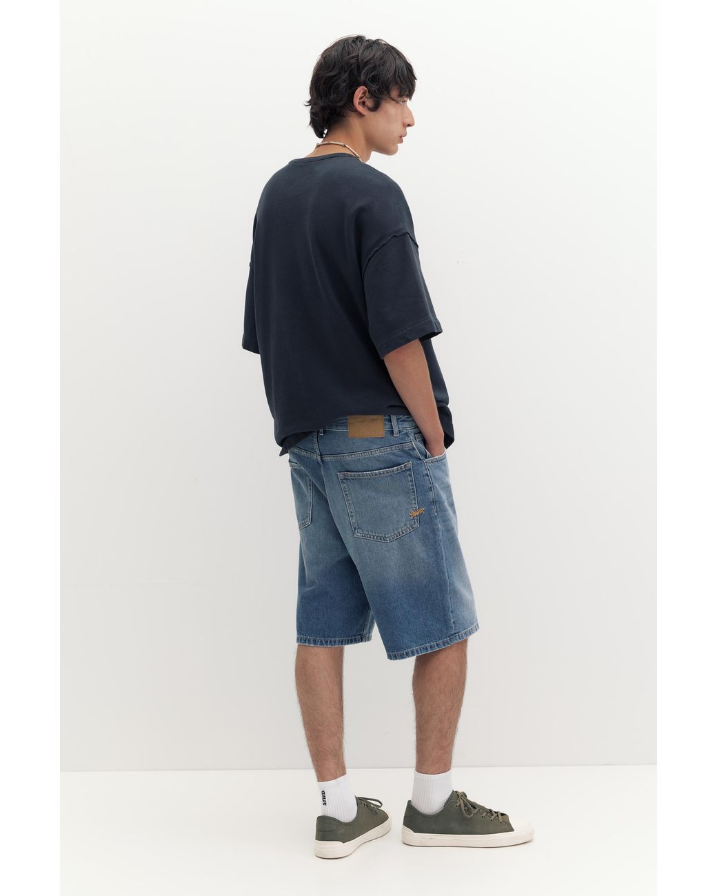 Pull&Bear Blue Baggy Denim Bermuda Shorts for men