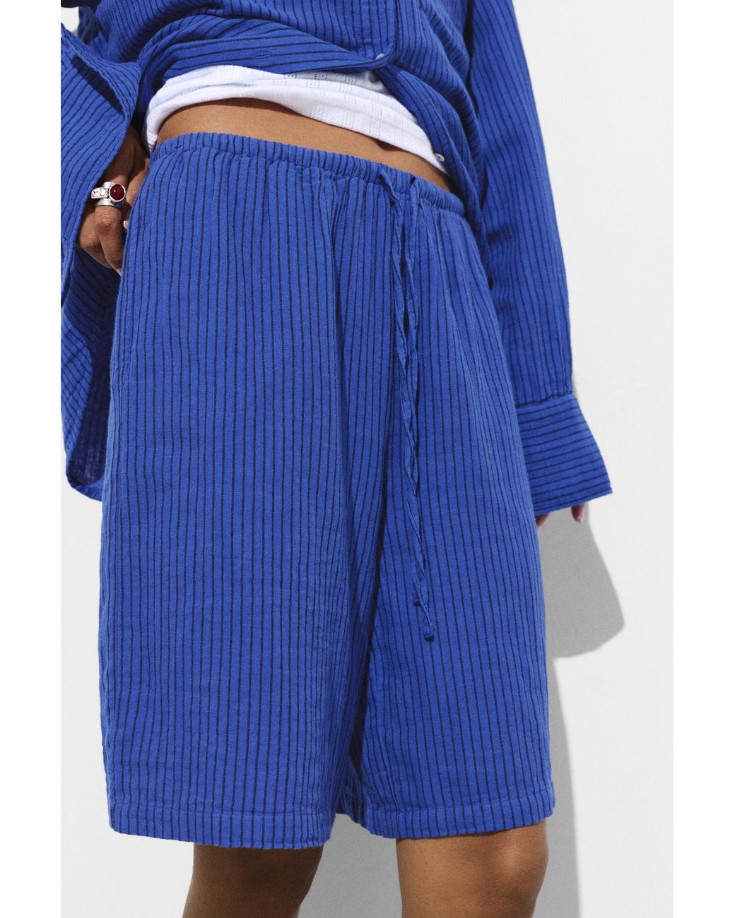 Pull&Bear Blauwe Rustieke Bermuda Met Strepen in het Blue