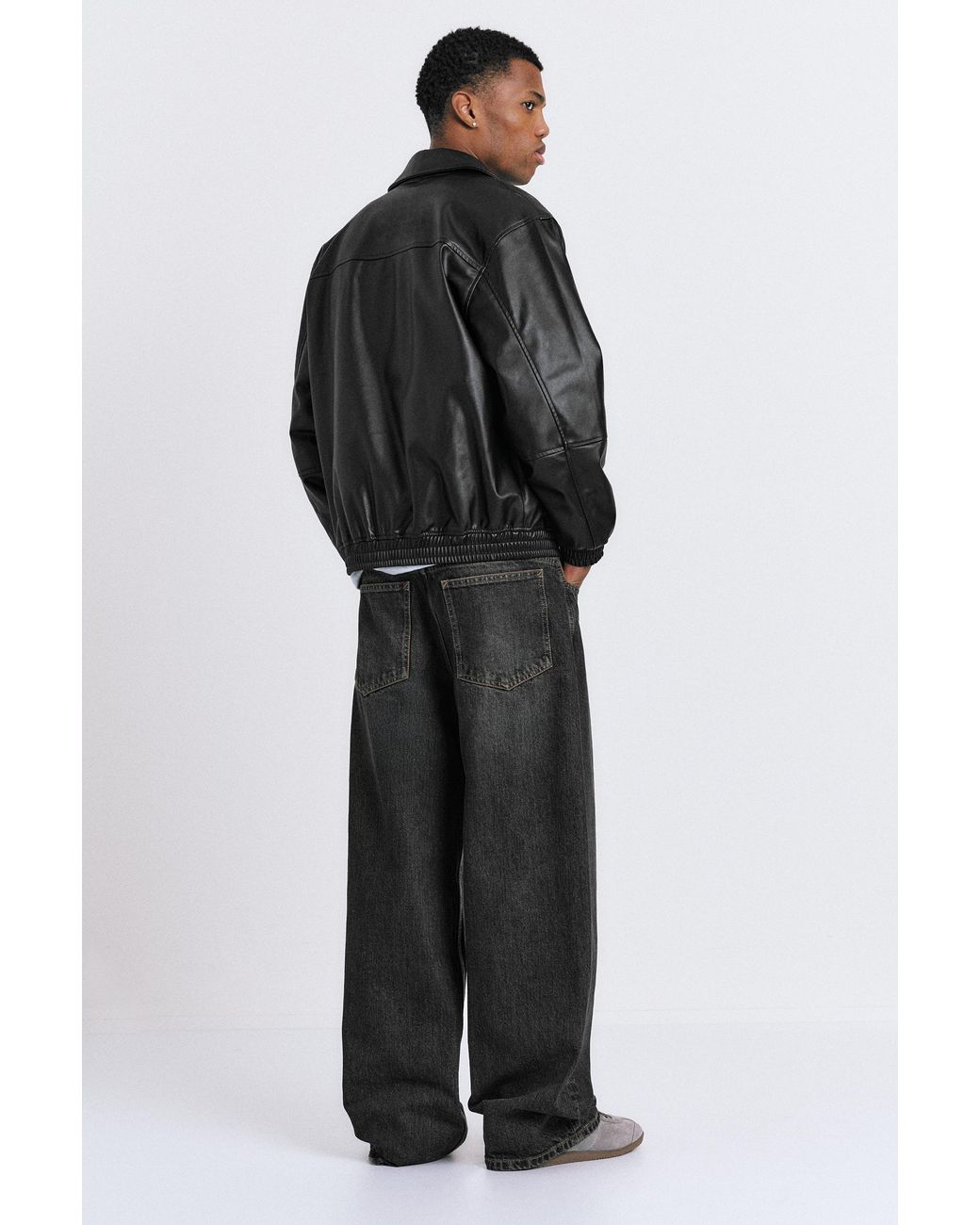 Pull&Bear Black Voluminous Leather Effect Jacket for men