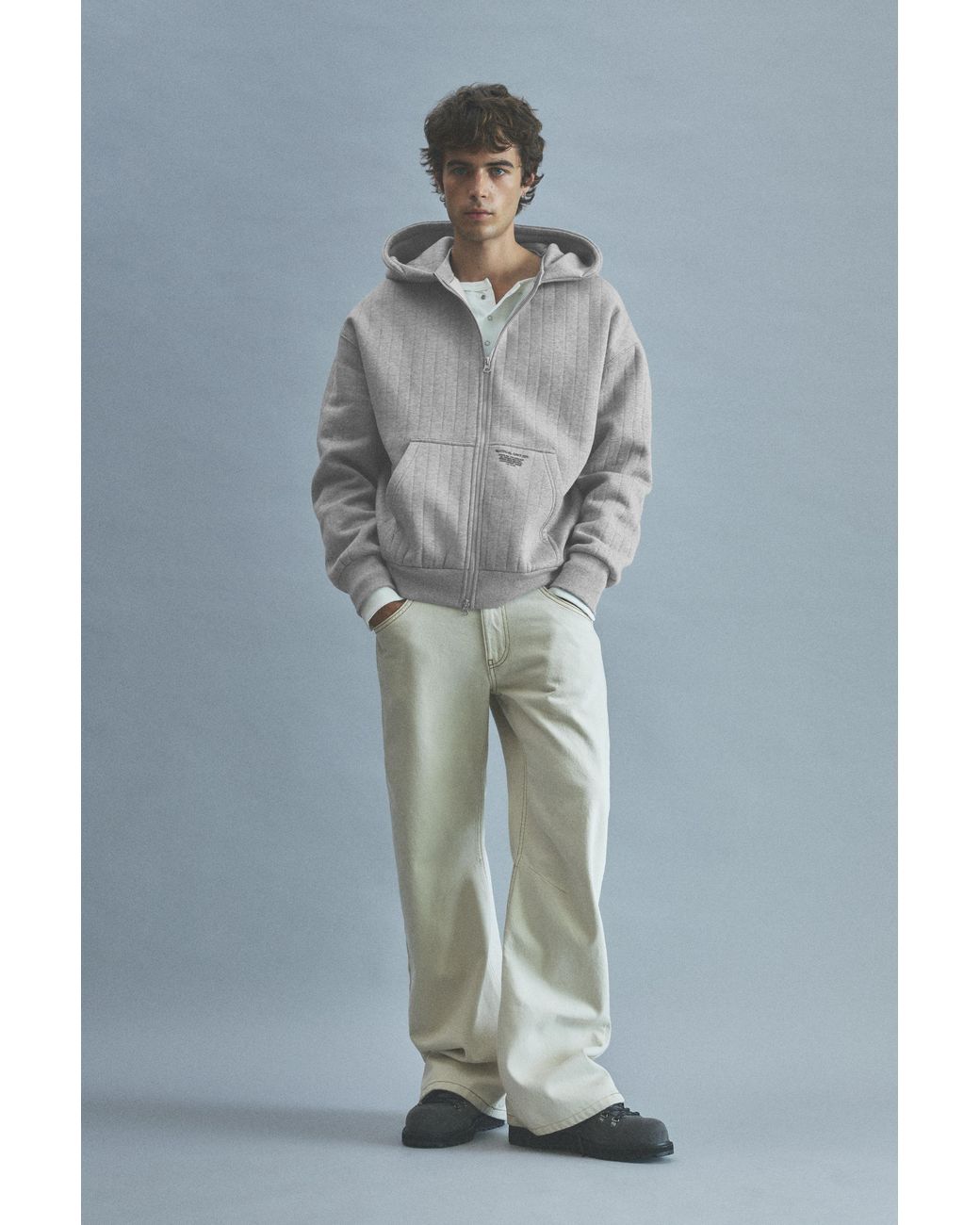 Pull&Bear Black Boxy Hoodie With Zipper for men