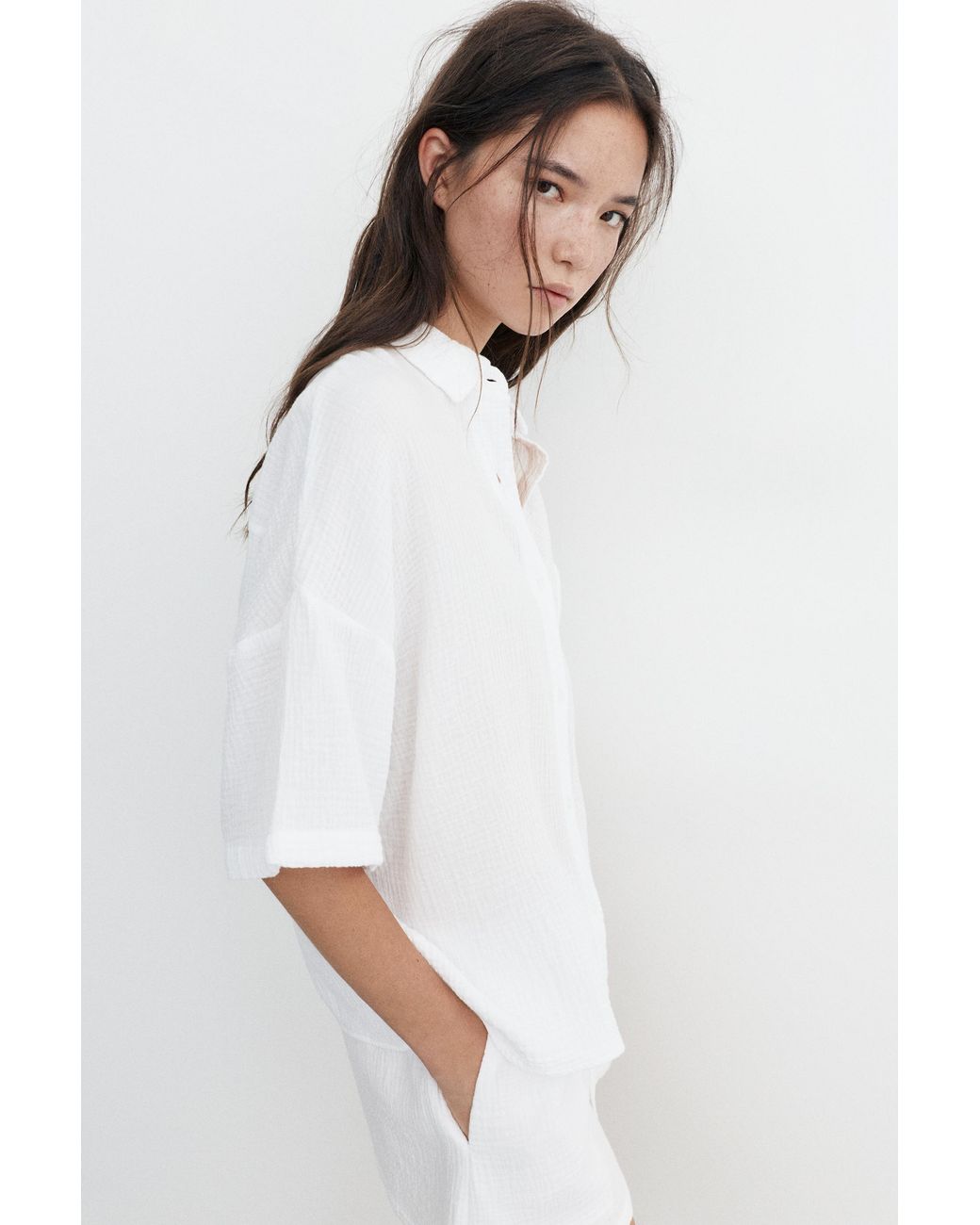 Pull&Bear White Short Sleeve Crepe Shirt