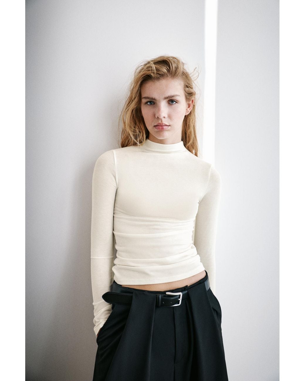 Pull&Bear White Basic Mock Neck T-Shirt