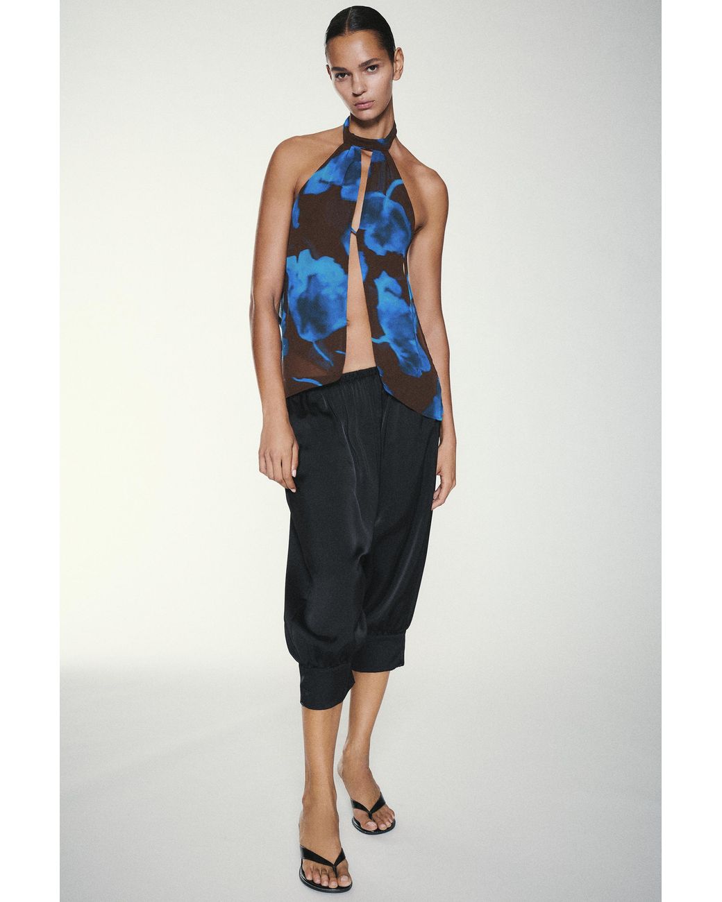 Pull&Bear Blue Floral Halter Top