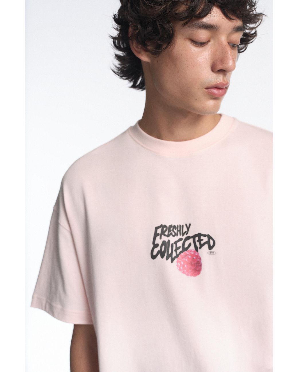 Pull&Bear Pink Stwd Graphic T-Shirt for men