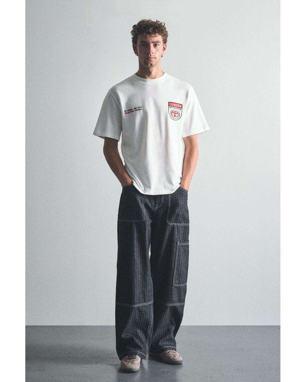 Pull&Bear Gray Toyota Regular Fit T-Shirt for men