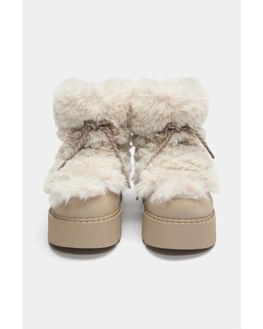 Pull&Bear Natural Flache Stiefel Aus Kunstfell