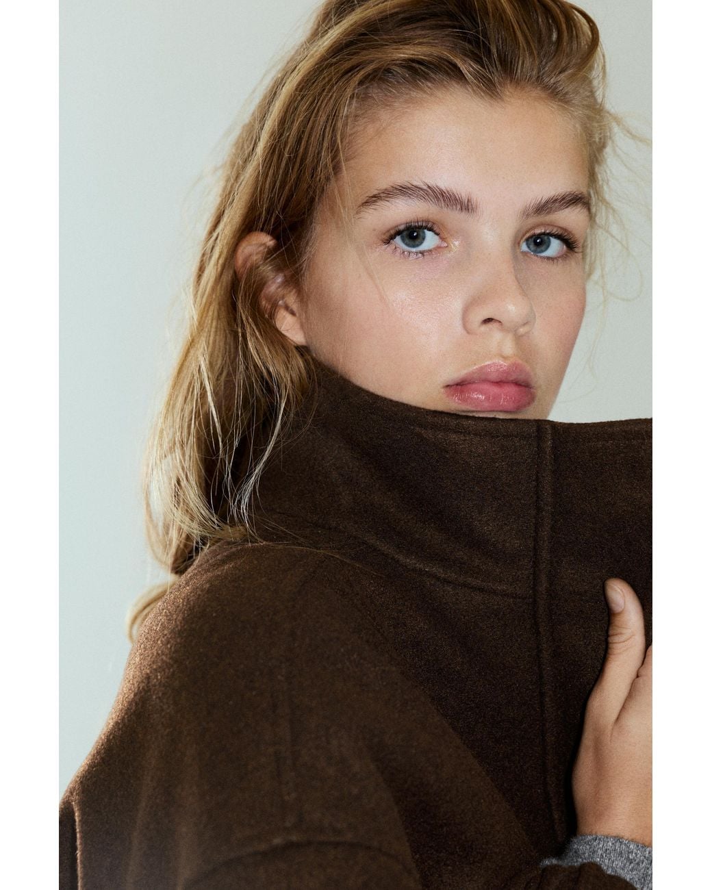 Pull&Bear Brown Cloth Bomber Jacket With A High Neck